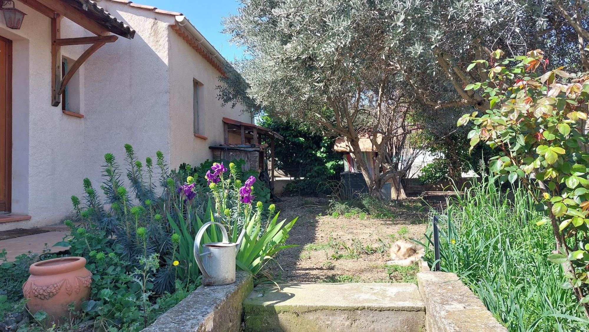Villa 80 M2 Jardin Terrasse 3 Chambres Provence Volx Dış mekan fotoğraf